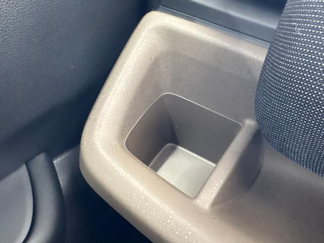 フリード ｅ：ＨＥＶエアー　ＥＸ／４ＷＤ／登録済み未使用車／　寒冷地仕様／純正Ｇａｔｈｅｒｓ１１．４型／全方位カメラ／ＢＳＭ／ＥＴＣ２．０／ブルートゥース／フルセグ／ＤＶＤ／シートヒーター／コーナーセンサー／ブレーキホールド／ワイパー熱線＆ドアミラーヒーター（47枚目）