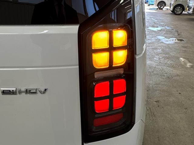 フリード ｅ：ＨＥＶエアー　ＥＸ／４ＷＤ／登録済み未使用車／　寒冷地仕様／純正Ｇａｔｈｅｒｓ１１．４型／全方位カメラ／ＢＳＭ／ＥＴＣ２．０／ブルートゥース／フルセグ／ＤＶＤ／シートヒーター／コーナーセンサー／ブレーキホールド／ワイパー熱線＆ドアミラーヒーター（54枚目）