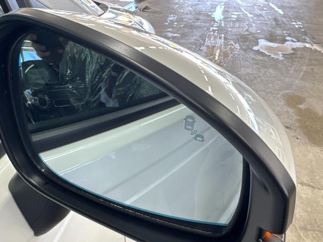 フリード ｅ：ＨＥＶエアー　ＥＸ／４ＷＤ／登録済み未使用車／　寒冷地仕様／純正Ｇａｔｈｅｒｓ１１．４型／全方位カメラ／ＢＳＭ／ＥＴＣ２．０／ブルートゥース／フルセグ／ＤＶＤ／シートヒーター／コーナーセンサー／ブレーキホールド／ワイパー熱線＆ドアミラーヒーター（55枚目）