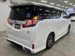 ҥ桼ۡǥ󥰥ˤϢΣʾϥǥ顼ȤǤҥ桼ϡǥ顼ȤȤƤ륱桼ۡǥ󥰥롼פĤżŹǤ 2