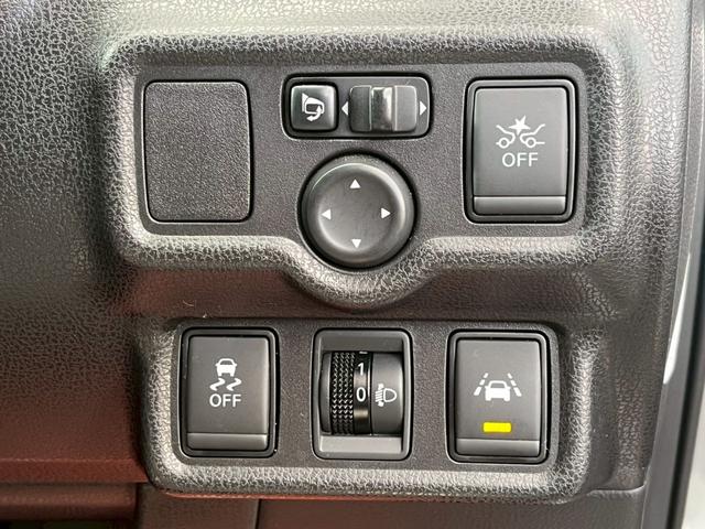 ノート X FOUR 4WD 純正ナビ Bluetooth フルセグTV バックカメラ オートライト ETC(21枚目)