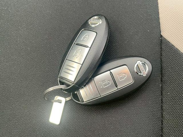 ノート X FOUR 4WD 純正ナビ Bluetooth フルセグTV バックカメラ オートライト ETC(25枚目)