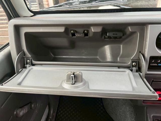 ジムニー ワイルドウインド 5桁メーター ターボ 4WD 全塗装(28枚目)