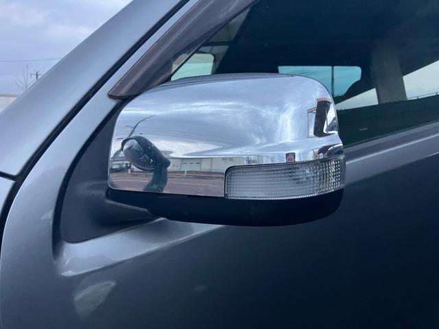 ＮＶ３５０キャラバンバン 　４ＷＤ　エアコン　メモリーナビ　バックカメラ　テレビ（5枚目）