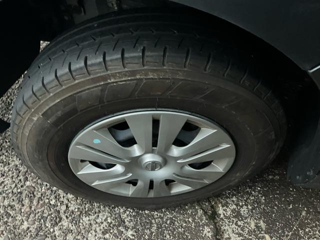 ＮＶ３５０キャラバンバン 　４ＷＤ　エアコン　メモリーナビ　バックカメラ　テレビ（29枚目）