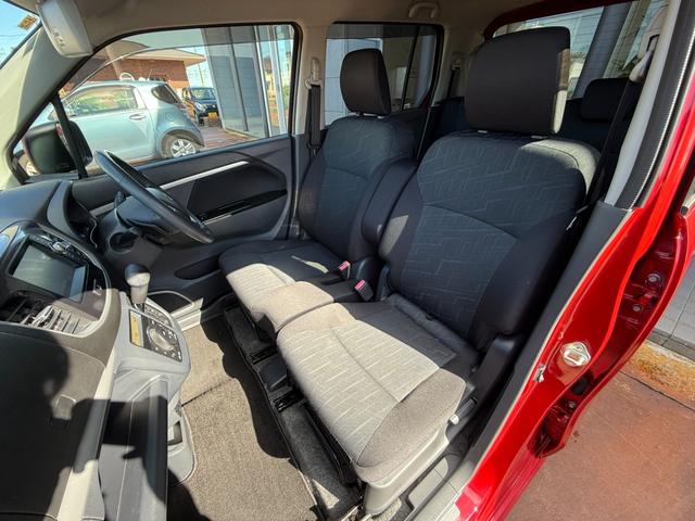 ワゴンＲスティングレー Ｔ　４ＷＤ　ターボ　ナビ　ＴＶ　バックカメラ　ＨＩＤヘッドランプ　パドルシフト　スマートキー　プッシュスタート　クルーズコントロール　衝突被害軽減システム　シートヒーター　アイドリングストップ　車検整備付（22枚目）