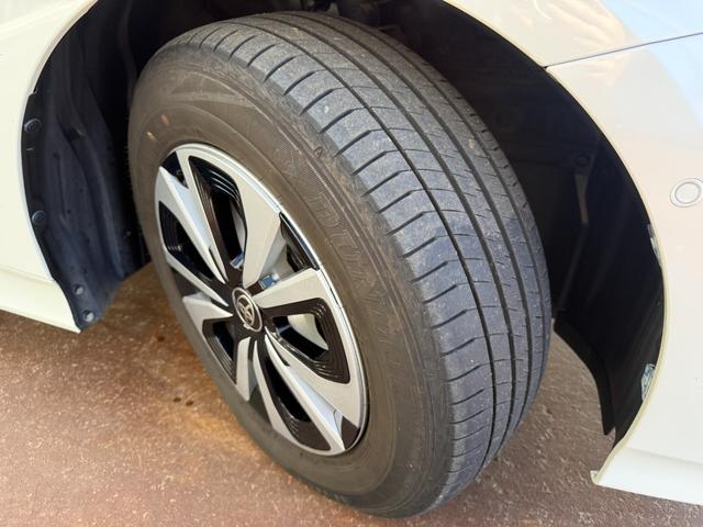 プリウス Ａ　フルセグＴＶ　バックカメラ　プリクラッシュセーフティ　レーダークルーズ　ＢＳＭ　ヘッドアップディスプレイ　クリアランスソナー　ＬＥＤオートヘッドライト　ドラレコ　スマートキー　プッシュスタート（46枚目）