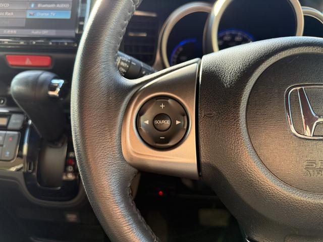 N-BOXスラッシュ G・ターボAパッケージ ターボ ナビ TV バックカメラ パドルシフト HIDオートヘッドランプ スマートキー プッシュスタート スペアキー クルーズコントロール アイドリングストップ 電動パーキングブレーキ ETC(13枚目)