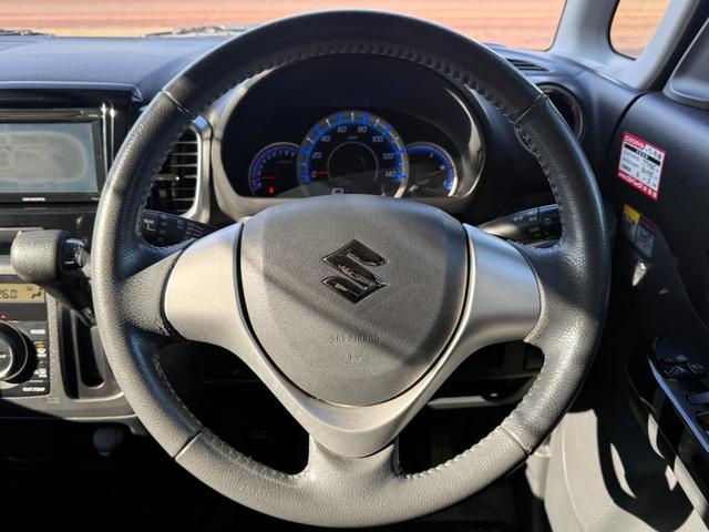 スペーシアカスタム ＸＳ　４ＷＤ　両側パワースライドドア　ＨＩＤヘッドランプ　オートライト　スマートキー　プッシュスタート　イモビライザー　アイドリングストップ　フォグランプ　シートヒーター　ヒーテッドドアミラー（7枚目）