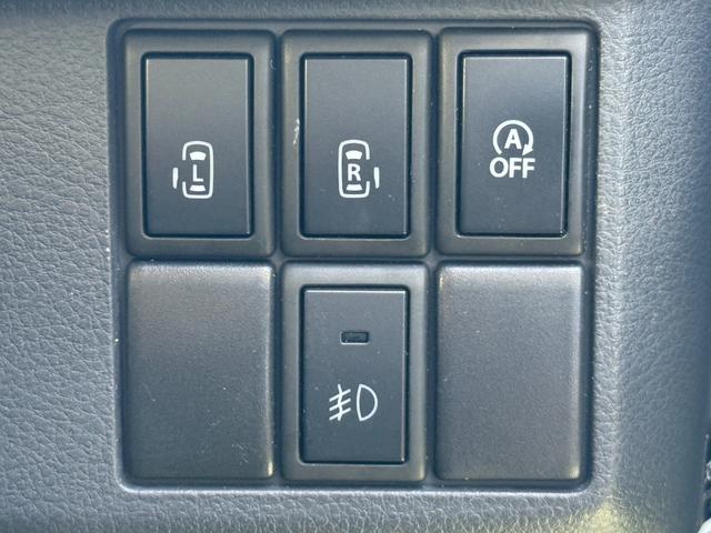 スペーシアカスタム ＸＳ　４ＷＤ　両側パワースライドドア　ＨＩＤヘッドランプ　オートライト　スマートキー　プッシュスタート　イモビライザー　アイドリングストップ　フォグランプ　シートヒーター　ヒーテッドドアミラー（15枚目）