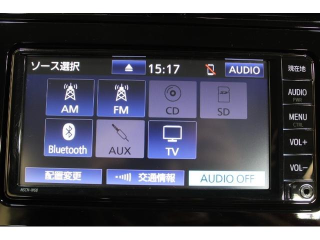 プリウス Ｓ　４ＷＤ　ナビ＆ＴＶ　衝突被害軽減システム　ＥＴＣ　スマートキー　ミュージックプレイヤー接続可　横滑り防止機能　ＬＥＤヘッドランプ　キーレス　盗難防止装置　乗車定員５人　ＡＢＳ　エアバッグ　ハイブリッド（16枚目）