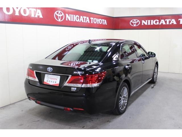 クラウンマジェスタ Four 4WD ナビ&TV 衝突被害軽減システム ETC バックカメラ スマートキー 横滑り防止機能 LEDヘッドランプ ワンオーナー キーレス 盗難防止装置 電動シート DVD再生 乗車定員5人 革シート(6枚目)