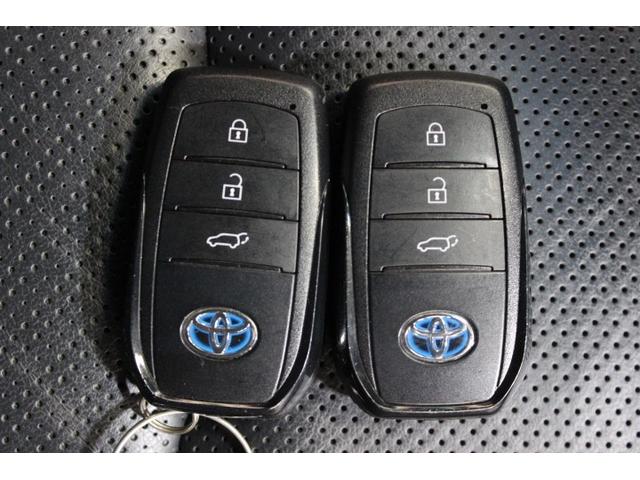 クラウンマジェスタ Four 4WD ナビ&TV 衝突被害軽減システム ETC バックカメラ スマートキー 横滑り防止機能 LEDヘッドランプ ワンオーナー キーレス 盗難防止装置 電動シート DVD再生 乗車定員5人 革シート(27枚目)