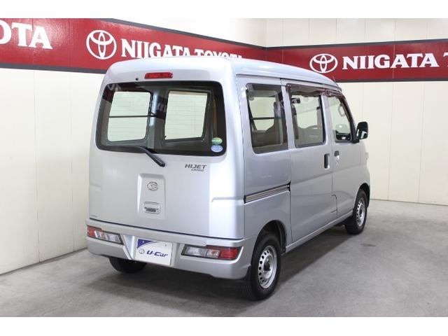 ハイゼットカーゴ スペシャルクリーン　４ＷＤ　アイドリングストップ　乗車定員４人　ＡＢＳ　エアバッグ　オートマ（6枚目）