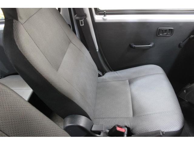 ハイゼットカーゴ スペシャルクリーン　４ＷＤ　アイドリングストップ　乗車定員４人　ＡＢＳ　エアバッグ　オートマ（9枚目）