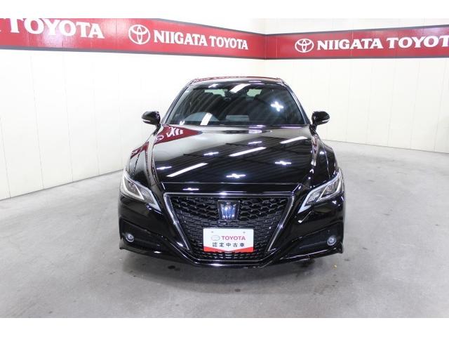 １年間、距離無制限。安心のトヨタロングラン保証がついてきます。全国のトヨタで保証整備が受けられます。また、有料で１年もしくは２年の延長保証もできます。