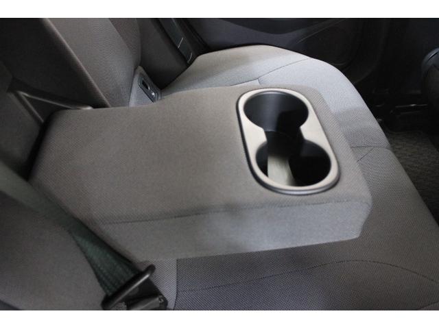 カローラツーリング Ｇ－Ｘ　プラス　衝突被害軽減システム　ＥＴＣ　バックカメラ　スマートキー　ミュージックプレイヤー接続可　横滑り防止機能　ＬＥＤヘッドランプ　キーレス　盗難防止装置　乗車定員５人　ＡＢＳ　エアバッグ　オートマ（15枚目）