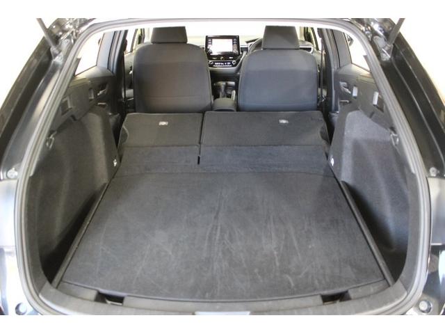 カローラツーリング Ｇ－Ｘ　プラス　衝突被害軽減システム　ＥＴＣ　バックカメラ　スマートキー　ミュージックプレイヤー接続可　横滑り防止機能　ＬＥＤヘッドランプ　キーレス　盗難防止装置　乗車定員５人　ＡＢＳ　エアバッグ　オートマ（17枚目）