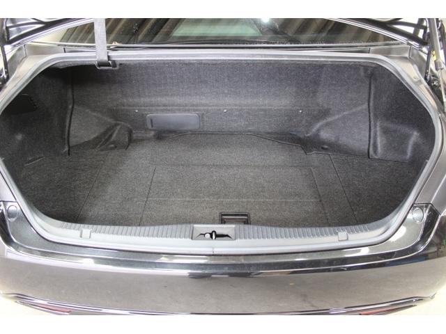 クラウンハイブリッド アスリートS ナビ&TV ETC バックカメラ スマートキー ドラレコ 横滑り防止機能 LEDヘッドランプ サンルーフ キーレス 電動シート DVD再生 乗車定員5人 寒冷地 ABS エアバッグ ハイブリッド(14枚目)