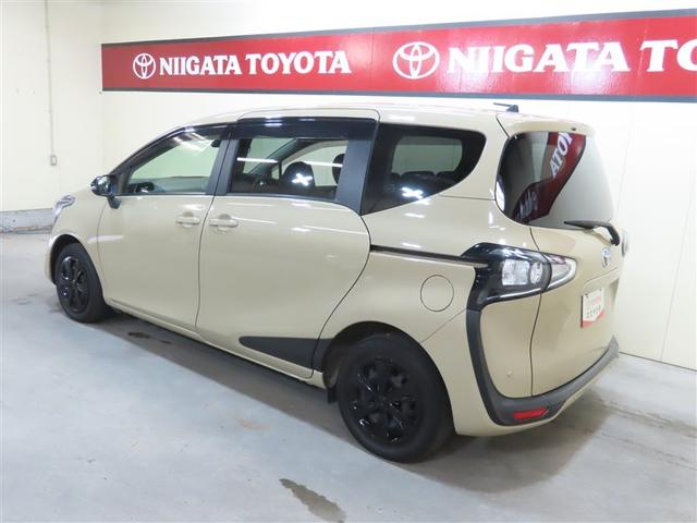 シエンタ Ｇ　スタイルエディション２　ナビ＆ＴＶ　両側電動スライド　衝突被害軽減システム　ＥＴＣ　バックカメラ　スマートキー　アイドリングストップ　ミュージックプレイヤー接続可　横滑り防止機能　ＬＥＤヘッドランプ　ワンオーナー　キーレス（3枚目）