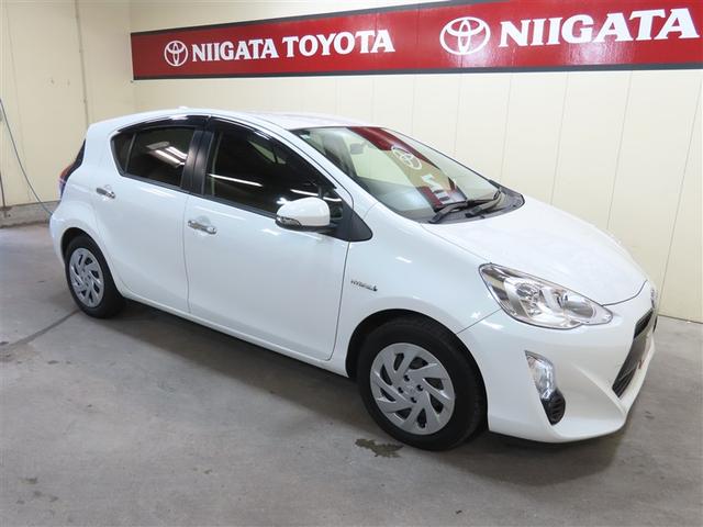 アクア Ｓスタイルブラック　ナビ＆ＴＶ　衝突被害軽減システム　ＥＴＣ　バックカメラ　スマートキー　横滑り防止機能　キーレス　盗難防止装置　乗車定員５人　ＡＢＳ　エアバッグ　ハイブリッド　オートマ（7枚目）