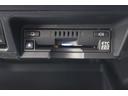 Ｓ　ナビ＆ＴＶ　衝突被害軽減システム　ＥＴＣ　バックカメラ　スマートキー　ミュージックプレイヤー接続可　横滑り防止機能　ＬＥＤヘッドランプ　ワンオーナー　キーレス　盗難防止装置　電動シート　ＤＶＤ再生（29枚目）