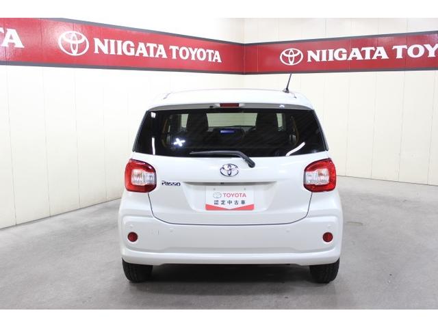 パッソ Ｘ　Ｌパッケージ　衝突被害軽減システム　ＥＴＣ　バックカメラ　スマートキー　アイドリングストップ　ミュージックプレイヤー接続可　横滑り防止機能　ＬＥＤヘッドランプ　キーレス　盗難防止装置　乗車定員５人　ベンチシート（5枚目）