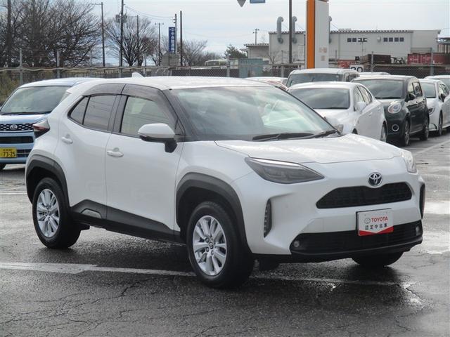 ヤリスクロス Ｇ　４ＷＤ　ナビ＆ＴＶ　衝突被害軽減システム　ＥＴＣ　バックカメラ　スマートキー　ミュージックプレイヤー接続可　横滑り防止機能　ＬＥＤヘッドランプ　ワンオーナー　キーレス　盗難防止装置　ＤＶＤ再生　寒冷地（15枚目）