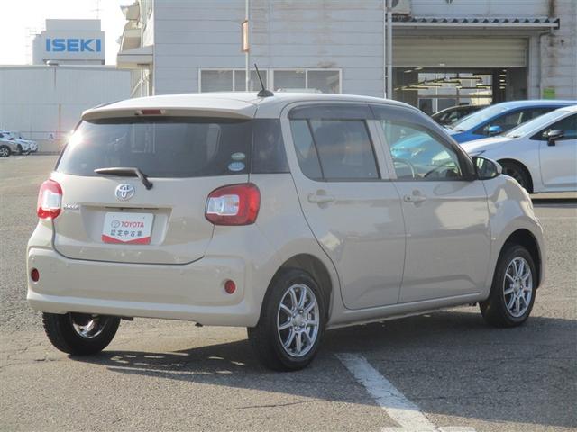 明るく広々、落ち着いた店内では、中古車のご検討・ご購入のほか、携帯電話（ａｕ）の購入等、様々なご相談に幅広く応えていきます♪