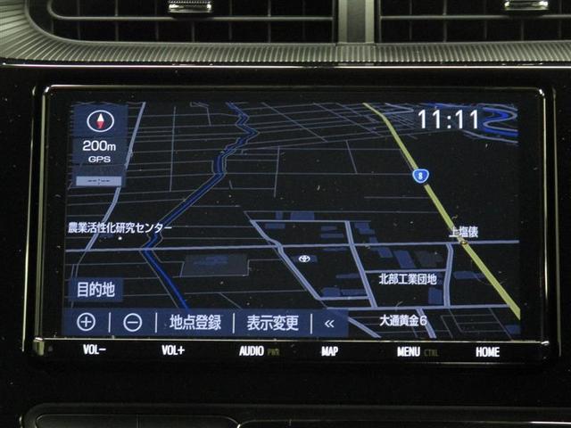 Sスタイルブラック ナビ&TV 衝突被害軽減システム ETC バックカメラ スマートキー アイドリングストップ 横滑り防止機能 LEDヘッドランプ ワンオーナー キーレス 盗難防止装置 DVD再生 乗車定員5人 寒冷地(3枚目)