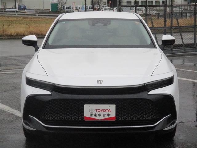 クラウンクロスオーバー Ｇアドバンスド・レザーパッケージ　４ＷＤ　ナビ＆ＴＶ　衝突被害軽減システム　ＥＴＣ　バックカメラ　スマートキー　ドラレコ　アイドリングストップ　ミュージックプレイヤー接続可　横滑り防止機能　ＬＥＤヘッドランプ　ワンオーナー　キーレス（14枚目）