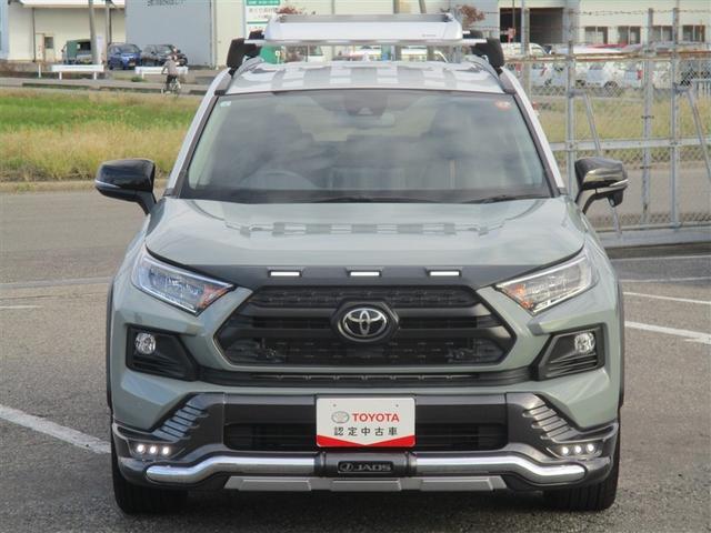 RAV4 アドベンチャー 4WD 衝突被害軽減システム バックカメラ スマートキー ミュージックプレイヤー接続可 横滑り防止機能 LEDヘッドランプ ワンオーナー キーレス 盗難防止装置 電動シート 乗車定員5人 ABS(14枚目)