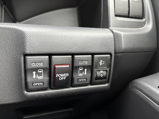 プレマシー 20E スマートキー プッシュスタート 両側電動スライド アイドリングストップ メモリーナビ CD DVD ワンセグ Bluetooth ETC 15インチ社外アルミ ドラレコ前後(21枚目)