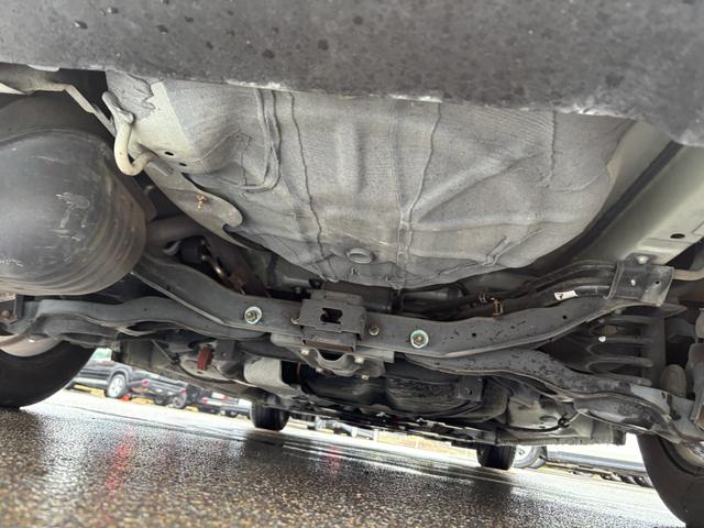 プレマシー 20E スマートキー プッシュスタート 両側電動スライド アイドリングストップ メモリーナビ CD DVD ワンセグ Bluetooth ETC 15インチ社外アルミ ドラレコ前後(35枚目)