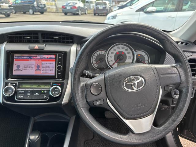 カローラフィールダー １．５Ｇ　スマートキー　プッシュスタート　メモリーナビ　ＤＶＤ　フルセグ　Ｂｌｕｅｔｏｏｔｈ　Ｂカメラ　ＥＴＣ　ＨＩＤ　ドラレコ前　アイドリングストップ（16枚目）