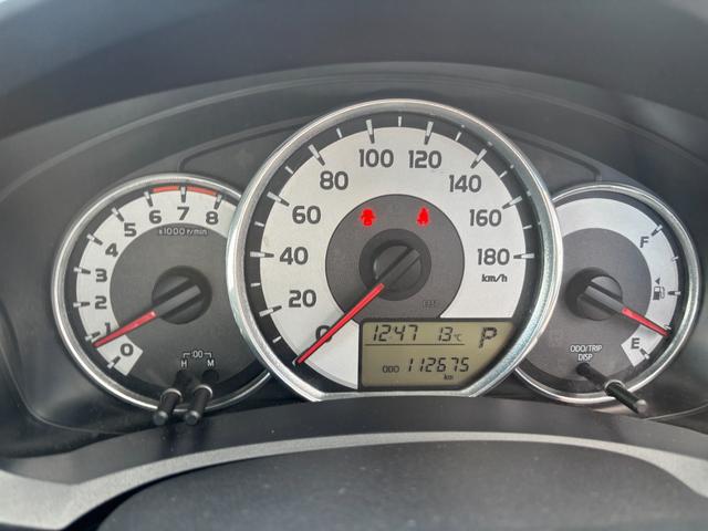 カローラフィールダー １．５Ｇ　スマートキー　プッシュスタート　メモリーナビ　ＤＶＤ　フルセグ　Ｂｌｕｅｔｏｏｔｈ　Ｂカメラ　ＥＴＣ　ＨＩＤ　ドラレコ前　アイドリングストップ（17枚目）