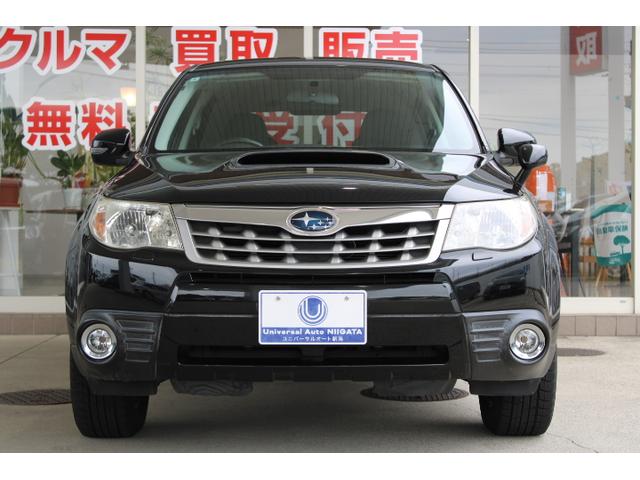 フォレスター ２．０ＸＴ　４ＷＤ　ターボ　バックモニター　シートヒーター　パワーシート　クルーズコントロール　スマートキー（5枚目）