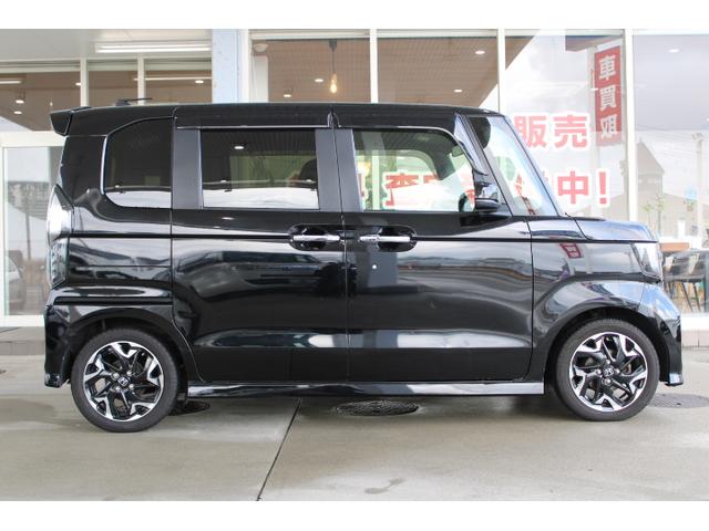 Ｎ－ＢＯＸカスタム Ｇ・Ｌターボホンダセンシング　ワンオーナー　両側電動スライドドア　バックモニター　ハーフレザーシート　パドルシフト　スマートキー　サンシェード（10枚目）