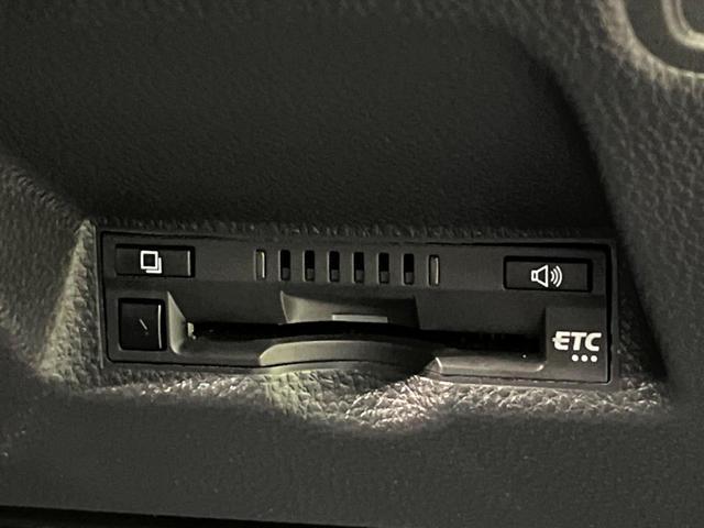 ヤリスクロス Ｇ　セーフティセンス　禁煙車　純正８型ディスプレイオーディオ　バックカメラ　Ｂｌｕｅｔｏｏｔｈ接続　ＥＴＣ　ドライブレコーダー　クリアランスソナー　スマートキー　純正１６インチアルミホイール（7枚目）