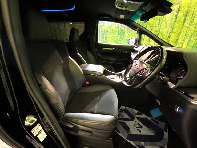 ヴェルファイアハイブリッド Ｚ　ゴールデンアイズ　４ＷＤ　ＴＲＤエアロ　ＪＢＬ付メーカー１０．５型ナビ　全周囲カメラ　１３型後席モニター　衝突軽減　両側電動スライド　パワーバックドア　レーダークルコン　レーンアシスト　三眼ＬＥＤヘッド　ＡＣ１００Ｖ（8枚目）