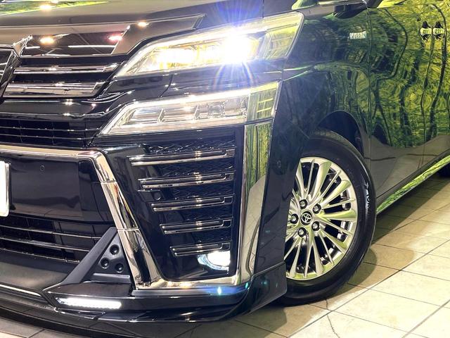 ヴェルファイアハイブリッド Ｚ　ゴールデンアイズ　４ＷＤ　ＴＲＤエアロ　ＪＢＬ付メーカー１０．５型ナビ　全周囲カメラ　１３型後席モニター　衝突軽減　両側電動スライド　パワーバックドア　レーダークルコン　レーンアシスト　三眼ＬＥＤヘッド　ＡＣ１００Ｖ（13枚目）