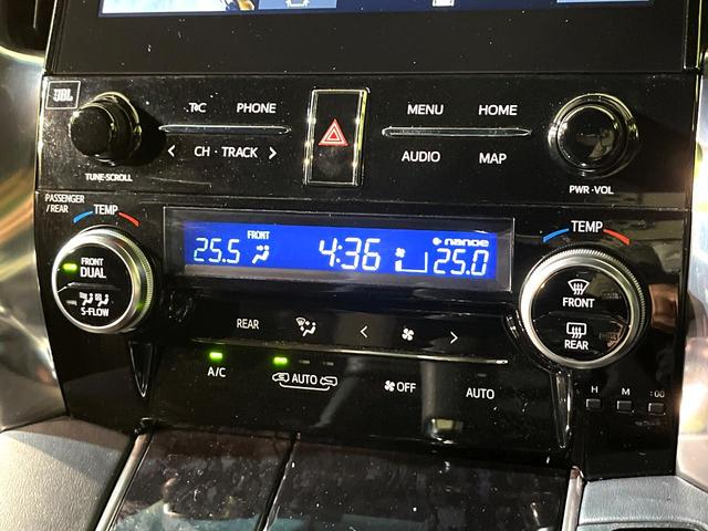 ヴェルファイアハイブリッド Ｚ　ゴールデンアイズ　４ＷＤ　ＴＲＤエアロ　ＪＢＬ付メーカー１０．５型ナビ　全周囲カメラ　１３型後席モニター　衝突軽減　両側電動スライド　パワーバックドア　レーダークルコン　レーンアシスト　三眼ＬＥＤヘッド　ＡＣ１００Ｖ（37枚目）