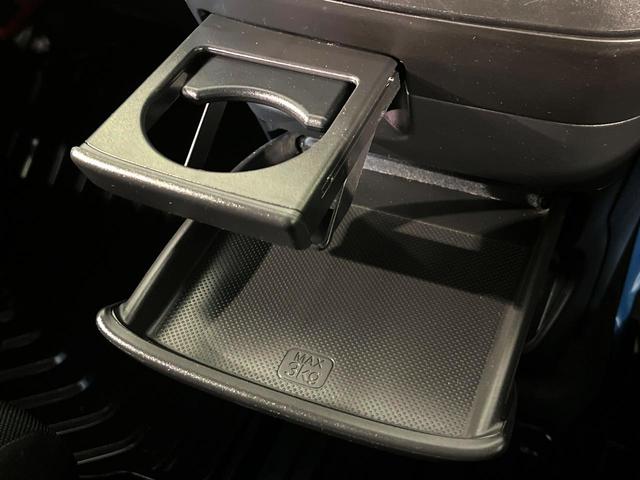 フリード+ G 4WD 電動スライド ETC シートヒーター オートエアコン オーディオ CD再生 スマートキー 盗難防止装置 横滑り防止装置 電動格納ミラー アイドリングストップ ヘッドライトレベライザー(31枚目)