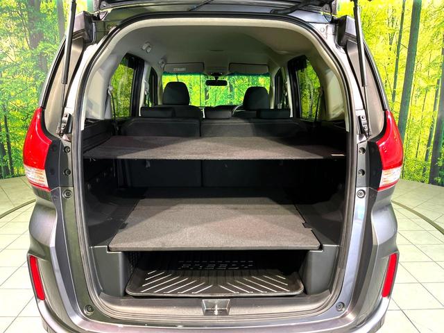 フリード+ G 4WD 電動スライド ETC シートヒーター オートエアコン オーディオ CD再生 スマートキー 盗難防止装置 横滑り防止装置 電動格納ミラー アイドリングストップ ヘッドライトレベライザー(35枚目)