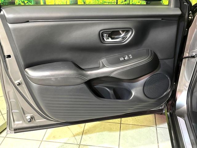 ＺＲ－Ｖ ｅ：ＨＥＶ　Ｚ　４ＷＤ　衝突軽減　９型ホンダコネクトディスプレイ　全周囲カメラ　電動リアゲート　シートヒーター　パワーシート　ＬＥＤヘッド　Ｂｌｕｅｔｏｏｔｈ接続　フルセグ　ＥＴＣ　ドラレコ　置き型充電　スマートキー（52枚目）