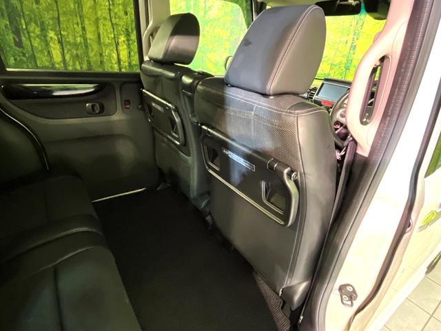 N-BOXカスタム G・ターボLパッケージ 両側電動ドア 純正SDナビ 禁煙車 ハーフレザーシート ドラレコ スマートキー HIDヘッド ビルトインETC クルコン オートライト オートエアコン 純正15インチアルミ Bluetooth CD(37枚目)