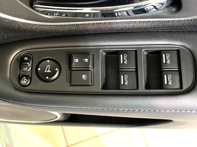 ヴェゼル ハイブリッドＺ・ホンダセンシング　純正８型ナビ　寒冷地仕様　バックカメラ　衝突被害軽減システム　レーダークルーズ　禁煙車　ハーフレザーシート　ドラレコ　ＬＥＤヘッド　ルーフレール　ビルトインＥＴＣ　オートハイビーム　車線逸脱警報（43枚目）