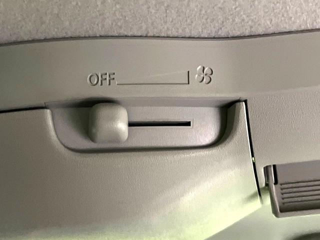 スペーシアカスタム ハイブリッドＸＳターボ　４ＷＤ　純正８型ナビ　衝突軽減　両側電動スライド　Ｂｌｕｅｔｏｏｔｈ接続　フルセグ　ドラレコ　ＣＤ／ＤＶＤ再生　スマートキー　ＬＥＤヘッド　クルコン　スマートキー　オートライト　オートエアコン（35枚目）