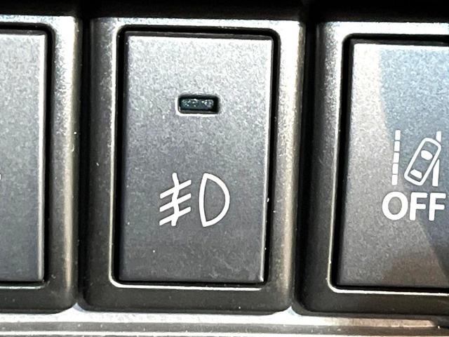 ハスラー ＪスタイルＩＩターボ　純正ナビ　衝突被害軽減システム　禁煙車　ハーフレザーシート　スマートキー　ＨＩＤヘッド　ＥＴＣ　クルコン　オートライト　オートエアコン　純正１５インチアルミ　盗難防止装置　パドルシフト（29枚目）