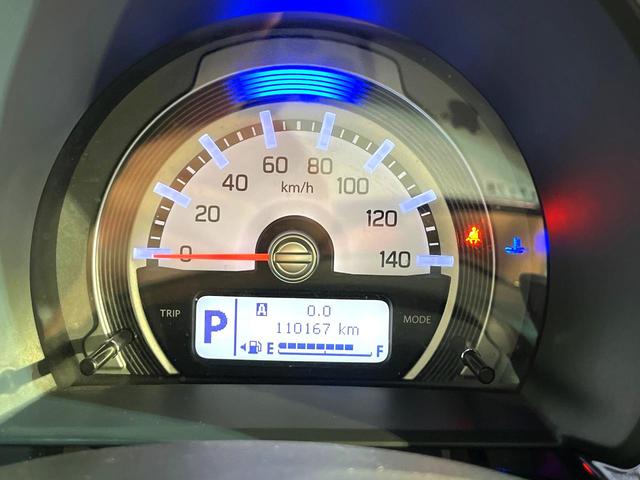 ハスラー ＪスタイルＩＩターボ　純正ナビ　衝突被害軽減システム　禁煙車　ハーフレザーシート　スマートキー　ＨＩＤヘッド　ＥＴＣ　クルコン　オートライト　オートエアコン　純正１５インチアルミ　盗難防止装置　パドルシフト（50枚目）